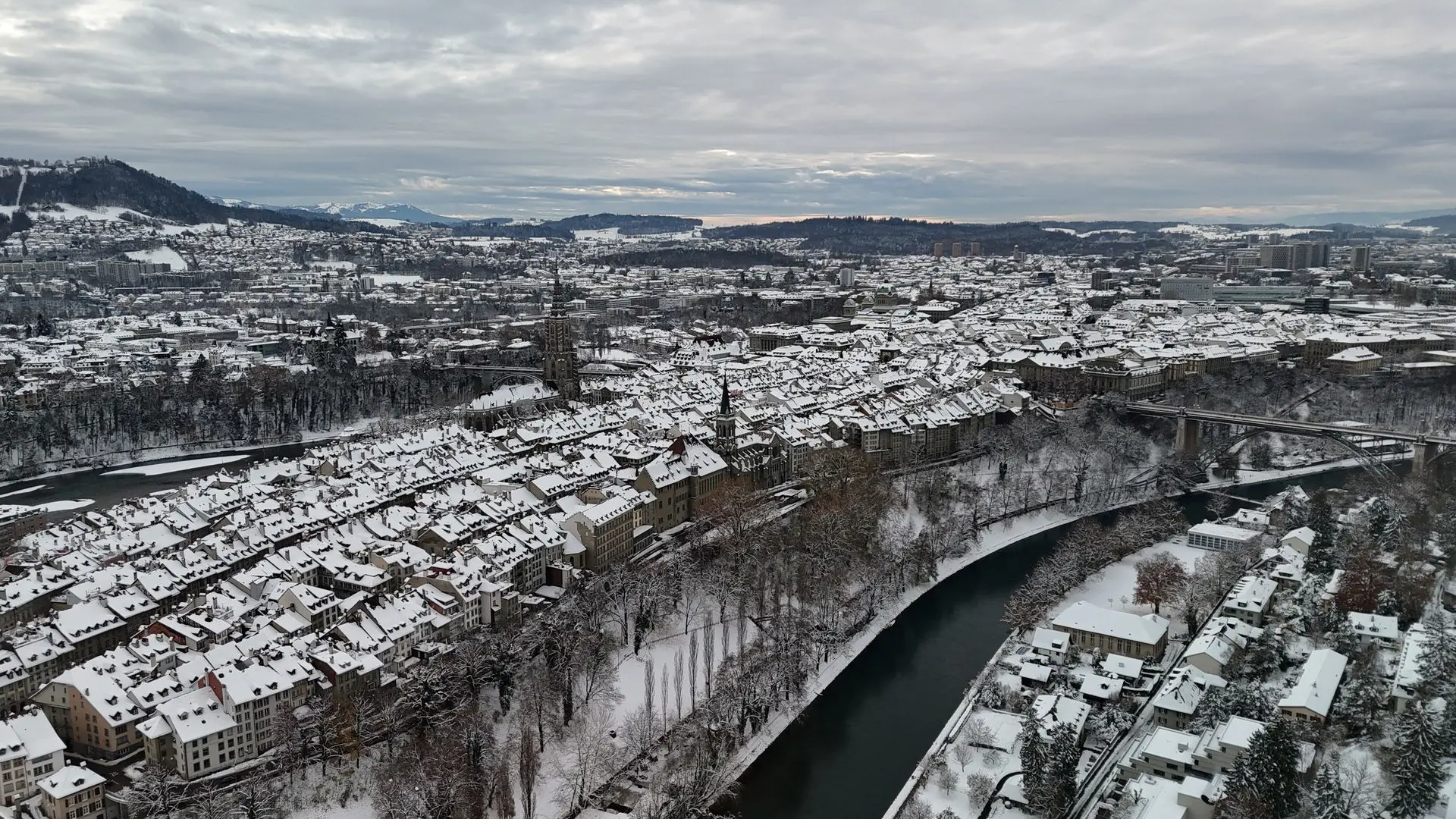 Ville de Berne en vue aérienne 